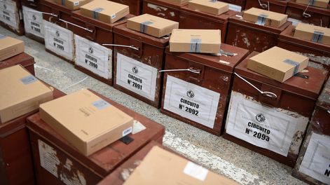 Últimas encuestas provocan cautela en el Frente Amplio y animan al oficialismo