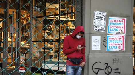 imagen de La economía impactada por el Covid-19: miles al “seguro de paro”, retraso en el Ferrocarril Central y problemas en la cadena de pagos