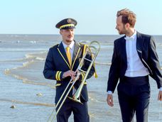 Pierre Lottin y Benjamin Lavernhe en Acordes del corazón