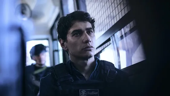 Fotograma de Enzo Vogrincic en la serie de Netflix El futuro es nuestro.