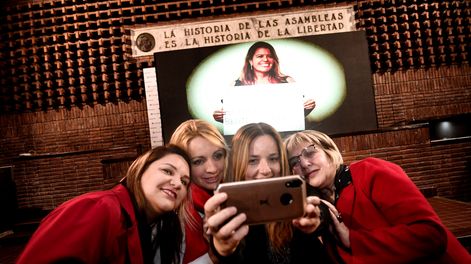 Acto de mujeres coloradas en la sede partidaria, en setiembre de 2019