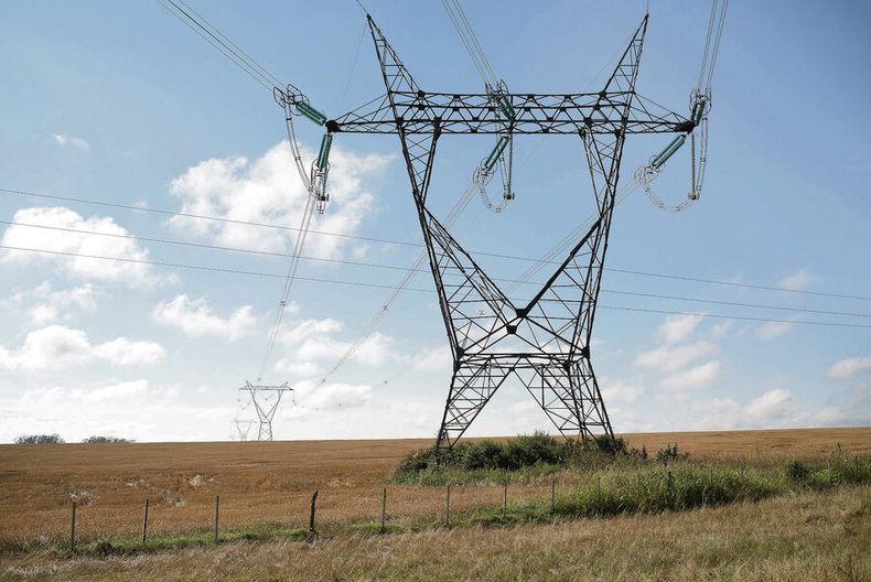 Las obras, que comenzarán a fines de mayo y estarán a cargo de una empresa estatal china, darán una “gran fortaleza” al sistema eléctrico de la zona norte.