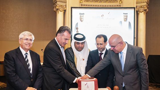 El ministro de Turismo Tabaré Viera y el ministro de Salud Daniel Salinas con el encargado de Negocios del Estado de Catar Ahmad Almohannadi, el embajador del Reino de Arabia Saudita Eyad Hakeem y el embajador de la República Libanesa Ali Al-Ghazzawi