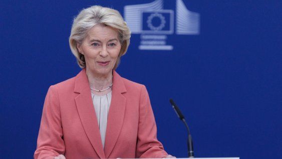La presidenta de la Comisión Europea, Ursula von der Leyen, informa a la prensa sobre los últimos acontecimientos relacionados con Mercosur en la Comisión Europea, en Bruselas, Bélgica, el 27 de febrero de 2026. La presidenta de la Comisión Europea, Ursula von der Leyen, informa a la prensa sobre los últimos acontecimientos relacionados con Mercosur en la Comisión Europea, en Bruselas, Bélgica, el 27 de febrero de 2026.