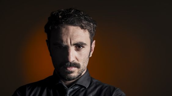 El Sodre estrena Páramo, dirigida por María Dodera con la actuación de Franco Rilla y texto de Gerónimo Pizzanelli. Se trata de una adaptación contemporánea del mito de Edipo