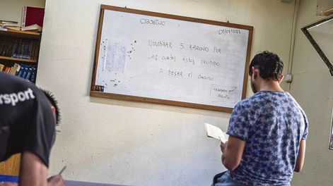 Centro de rehabilitalitacion Izcali en Montevideo. Fotos: Mauricio Zina / adhocFOTOS