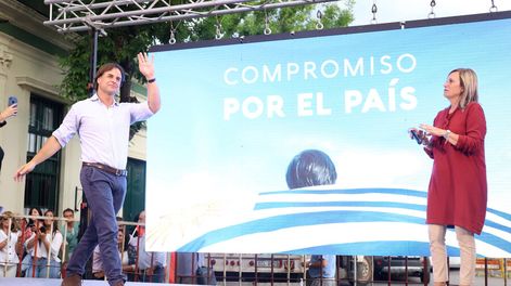 imagen de Los partidos que apoyan a Lacalle Pou trabajarán juntos el día del balotaje para evitar que falten o se destruyan papeletas