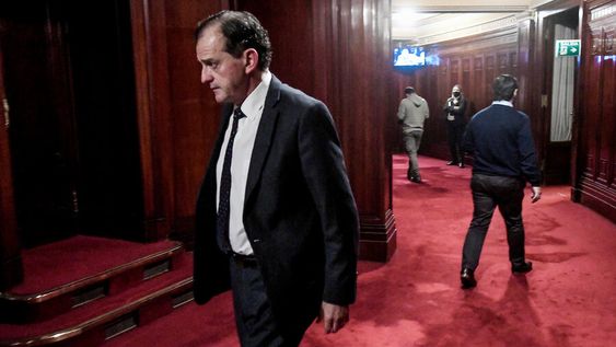 Guido Manini Ríos en el ambulatorio del Senado. Foto: Javier Calvelo / adhocFOTOS Guido Manini Ríos en el ambulatorio del Senado. Foto: Javier Calvelo / adhocFOTOS