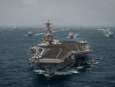 Fotografía difundida por el Comando Central del Ejército de Estados Unidos (Centcom) de buques de guerra de la Armada de EE.UU. desplegados en Medio Oriente, 16 de julio de 2026.