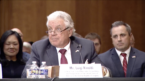 Candidato a embajador de Estados Unidos en Uruguay, Luois Rinaldi, durante su comparecencia en el Senado norteamericano.