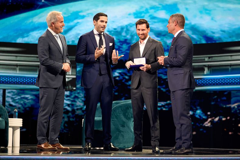 Messi recibió la Llave de la Ciudad de Miami de manos del alcalde.&nbsp;