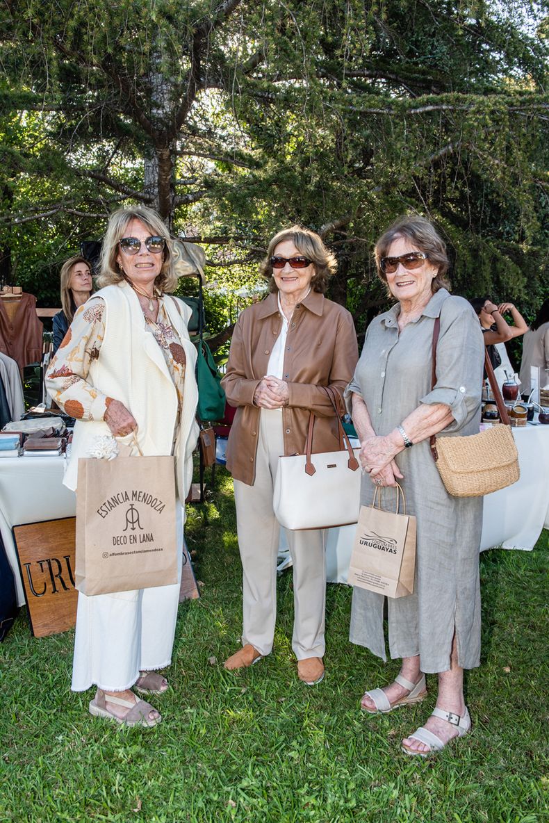 Magela García de Castro con Elena y Graciana Leborgne