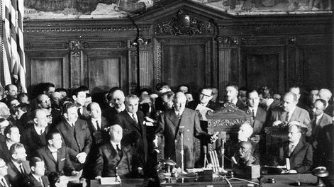 imagen de Hace 50 años, Uruguay decretó feriado nacional para recibir a Charles  De Gaulle, que quiso competir con la hegemonía estadounidense