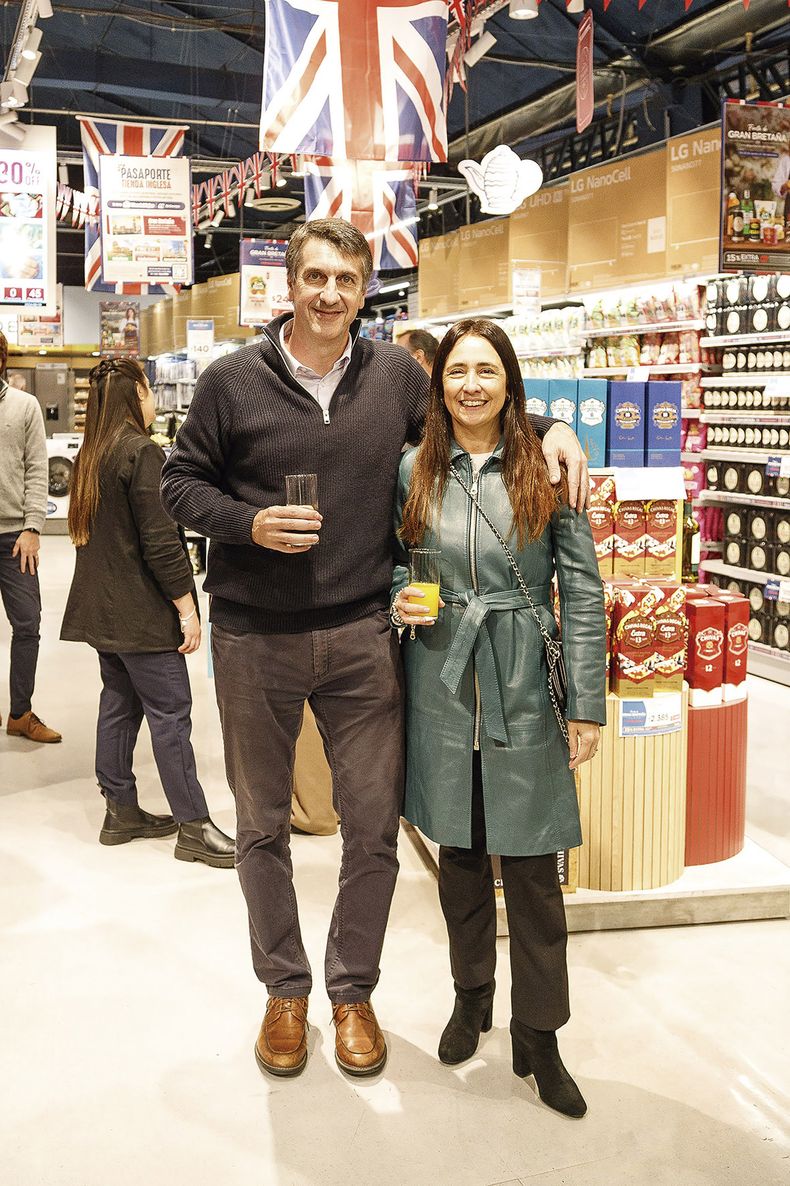 De Tienda Inglesa: director de Supply Chain Roberto González y gerenta financiera Ana Laura Rodríguez