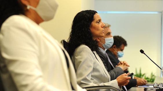 Arbeleche durante la exposición transmitida por Internet. Foto: Presidencia. Arbeleche durante la exposición transmitida por Internet. Foto: Presidencia.