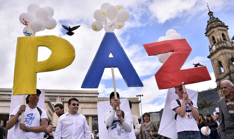 imagen de Tupamaros celebran acuerdo de paz en Colombia, aunque sostienen que lo de las FARC es diferente a lo que ellos vivieron décadas atrás