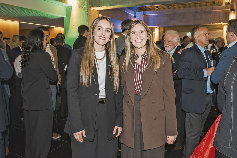 De Conaprole: coordinadora de Marketing Estefanía Sanchis y jefa de Medios Eleonora Fain.