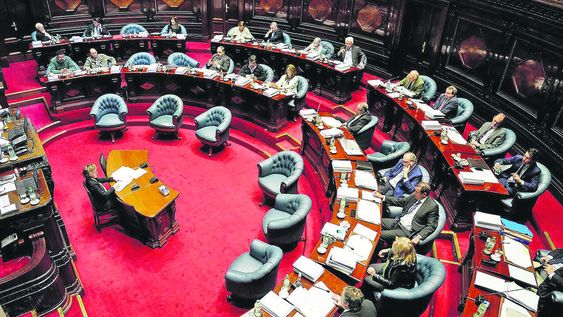 Decenas de iniciativas legales sobre temas muy particulares son presentadas por legisladores de todos los partidos. Foto: Javier Calvelo, adhocFOTOS