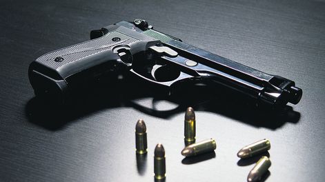 imagen de El control de armas más estricto y con más limitaciones para los	civiles genera debate en la sociedad y resistencias en el Ejército