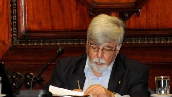 imagen de La interpelación a Bonomi expone un nuevo escenario en Diputados, sin mayorías tanto para el Frente Amplio como para la oposición imagen de La interpelación a Bonomi expone un nuevo escenario en Diputados, sin mayorías tanto para el Frente Amplio como para la oposición