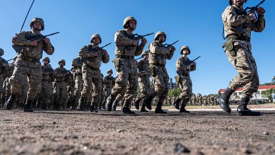 Acto conmemorativo del 213er aniversario del Ejército Nacional Acto conmemorativo del 213er aniversario del Ejército Nacional
