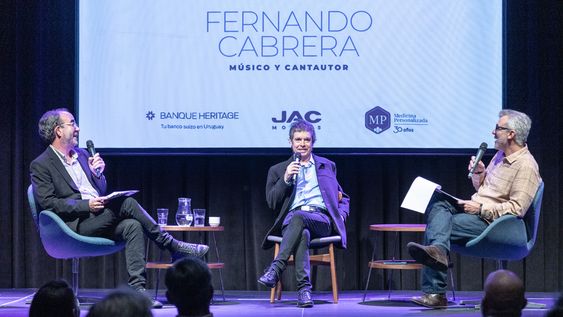 El director periodístico de Búsqueda Andrés Danza y el periodista de Cultura Javier Alfonso entrevistaron al músico y compositor Fernando Cabrera.