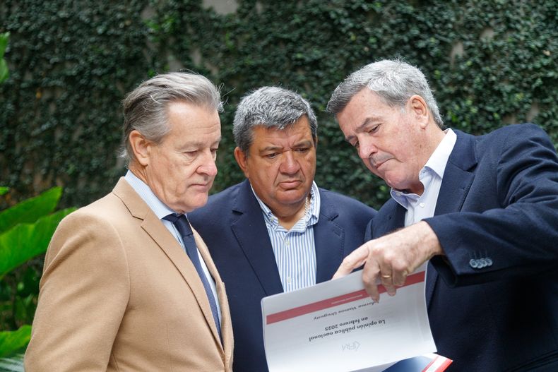 Gabriel Gurméndez, Jorge Barrera y Pedro Bordaberry