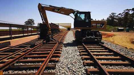 Una vía subsidiaria para la obra del Ferrocarril Central.