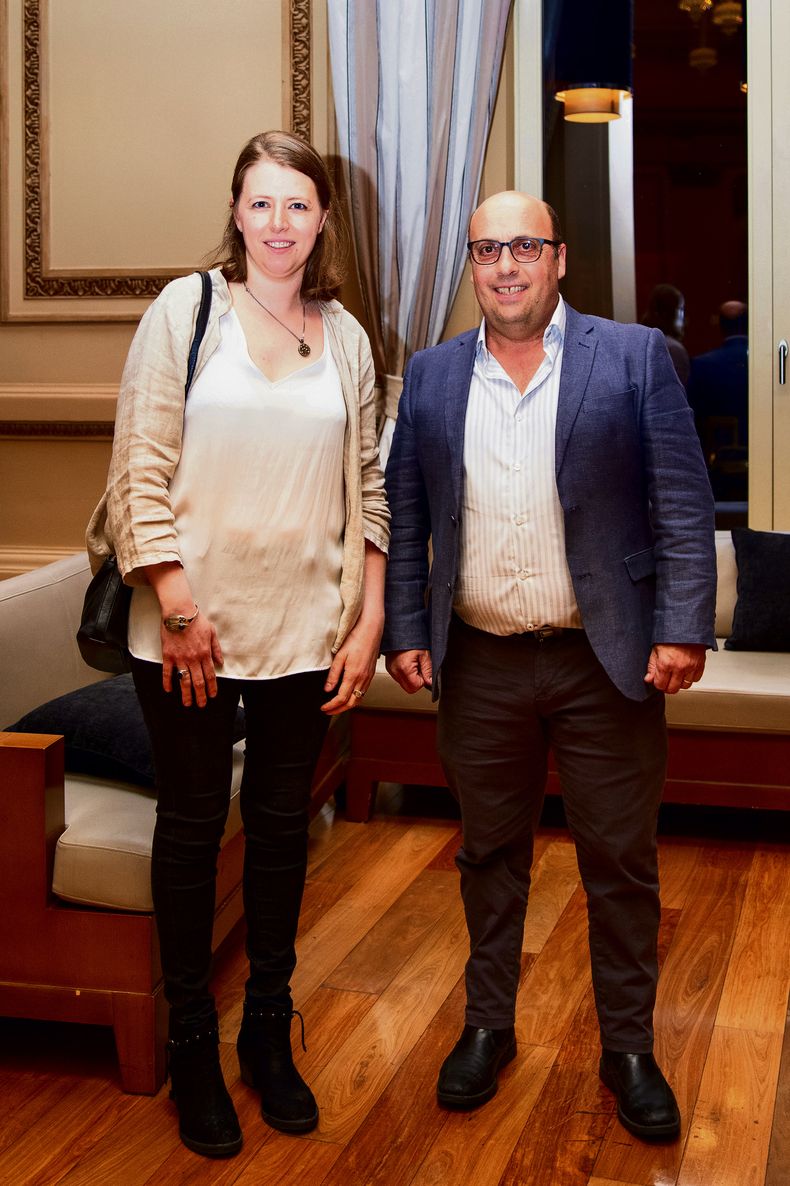 Sofía Rozas y ejecutivo de cuenta de Soldo Hnos.&nbsp;Nestor Míguez