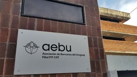 imagen de Polémica sobre el financiamiento de la caja de los bancarios