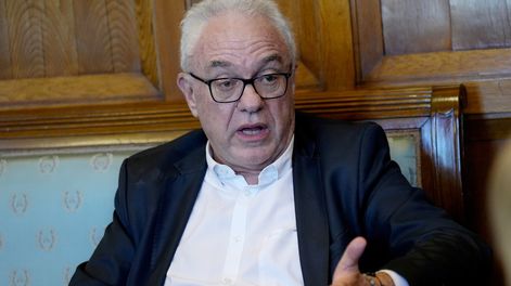 Mario Lubetkin en el Palacio Legislativo en Montevideo