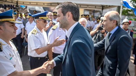 Nicolás Martinelli durante la ceremonia por el Día del Policía Caído en Cumplimiento del Deber. Foto: Mauricio Zina, adhocFOTOS