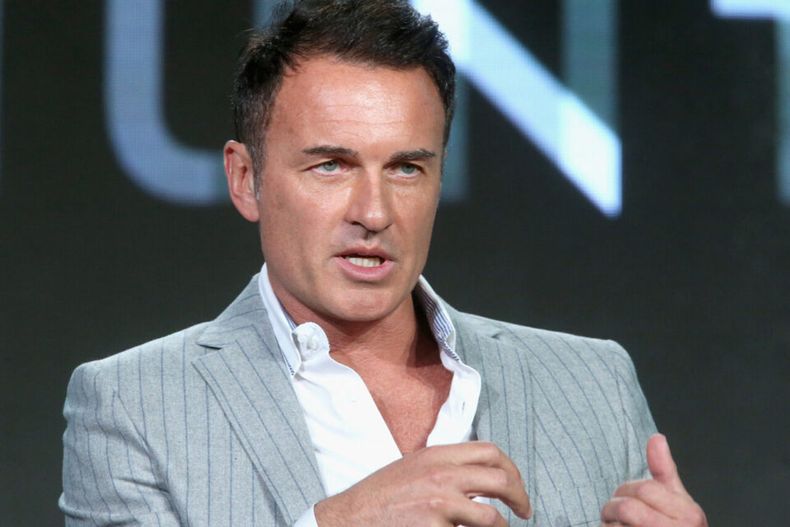 Julian McMahon.jpg