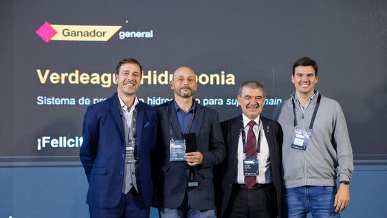 Verdeagua Hidroponia recibió el Premio Innovación PwC Uruguay en la categoría general