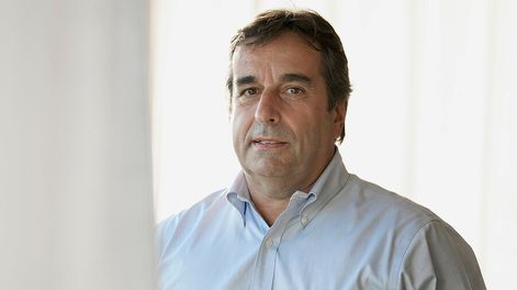 Aldo Lema durante la entrevista con Búsqueda. Foto: Javier Calvelo / adhocFOTOS