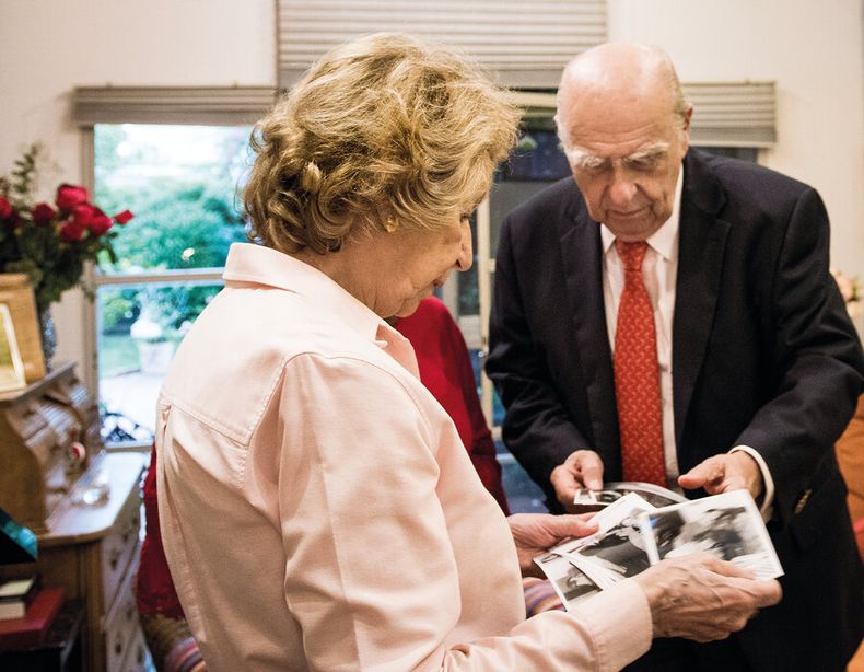 imagen de En la previa de las bodas de  diamante, Marta Canessa y Julio María  Sanguinetti cuentan su historia de vida juntos