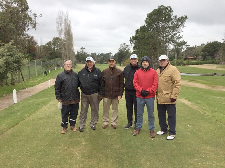 imagen de El renombrado diseñador de canchas Robert Trent Jones Jr.  muy cerca de concretar un rediseño del trazado del Cantegril