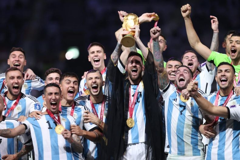 La selección argentina celebrando la obtención del último Mundial de Fútbol.