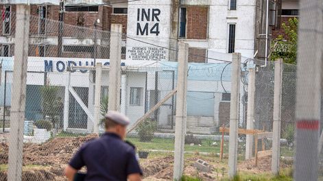 La cárcel de Santiago Vázquez aloja al 30% de la población del sistema penitenciario. Foto: Mauricio Zina, adhocFOTOS