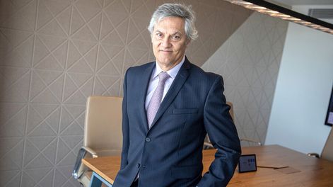 Gerente general del banco emisor, Constantino Gotsis