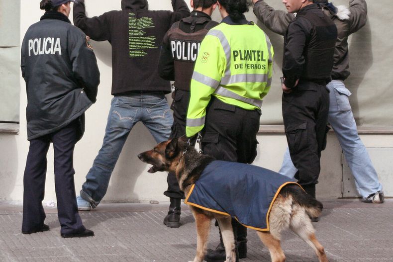 Desde la Policía afirman que las conclusiones de la Junta Internacional de Fiscalización de Estupefacientes “distan” de la realidad actual. Foto: NG / Búsqueda