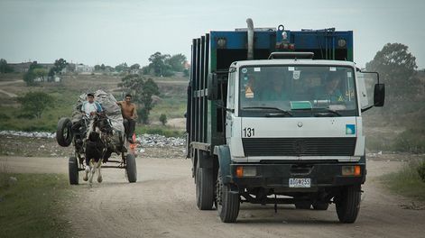 Vertedero de basura en la ciudad de Las Piedras