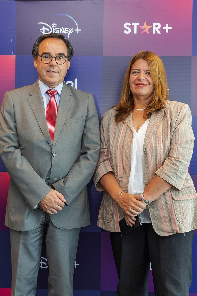 De Antel: vicepresidente Robert Bouvier y Elena Grauert