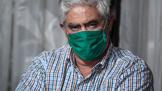 Agustín Bascou en la sede Partido Nacional en Montevideo. Foto: Javier Calvelo / adhocFOTOS