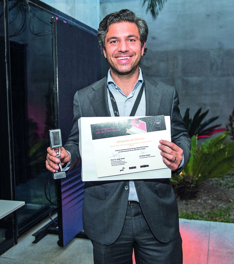 Ricardo Cerri en representación del Aeropuerto de Carrasco