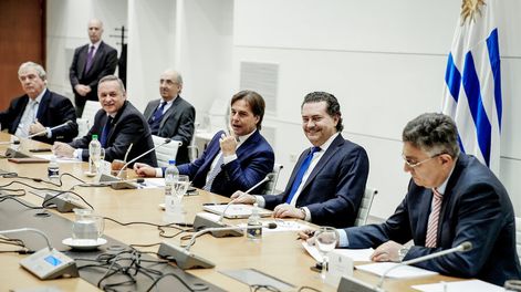 Búsqueda | El presidente Lacalle Pou le reclamó a su gabinete que haya mayor diálogo con legisladores oficialistas. Foto: Javier Calvelo / adhocFOTOS