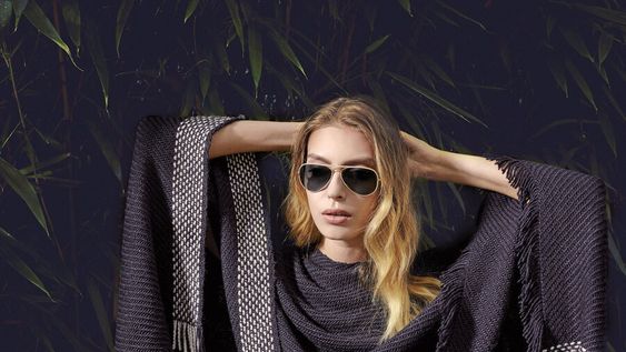 imagen de Abrigar a dos mundos imagen de Abrigar a dos mundos