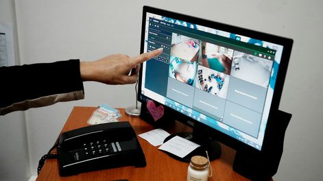 Pantalla de la computadora de la directora de BBSIM, Rossana Etcheverry.