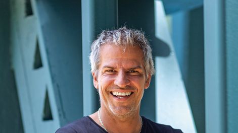 imagen de Patricio Giménez: Trato de despegarme del sistema. Busco mi receta que me haga libre