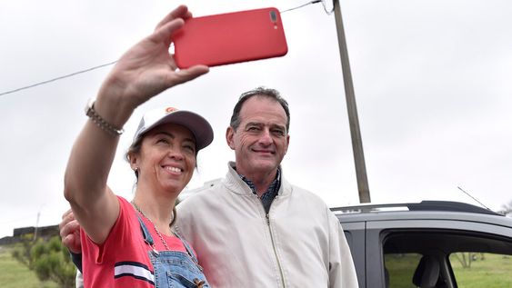 Guido Manini Ríos en el interior del país. Foto: Ricardo Antúnez / adhocFOTOS Guido Manini Ríos en el interior del país. Foto: Ricardo Antúnez / adhocFOTOS